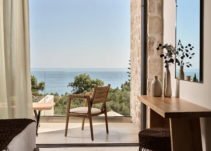 Ismet Villa, A Seaview Glorious Hideaway, By Thinkvilla Βίλα *