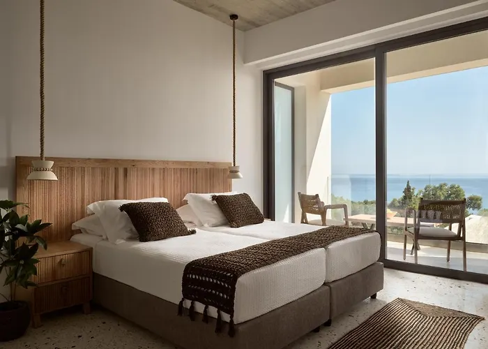 Ismet Villa, A Seaview Glorious Hideaway, By Thinkvilla Βίλα *