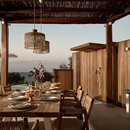 וילה Ismet Villa, A Seaview Glorious Hideaway, By Thinkvilla *