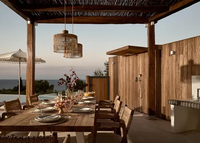 빌라 Ismet Villa, A Seaview Glorious Hideaway, By Thinkvilla *